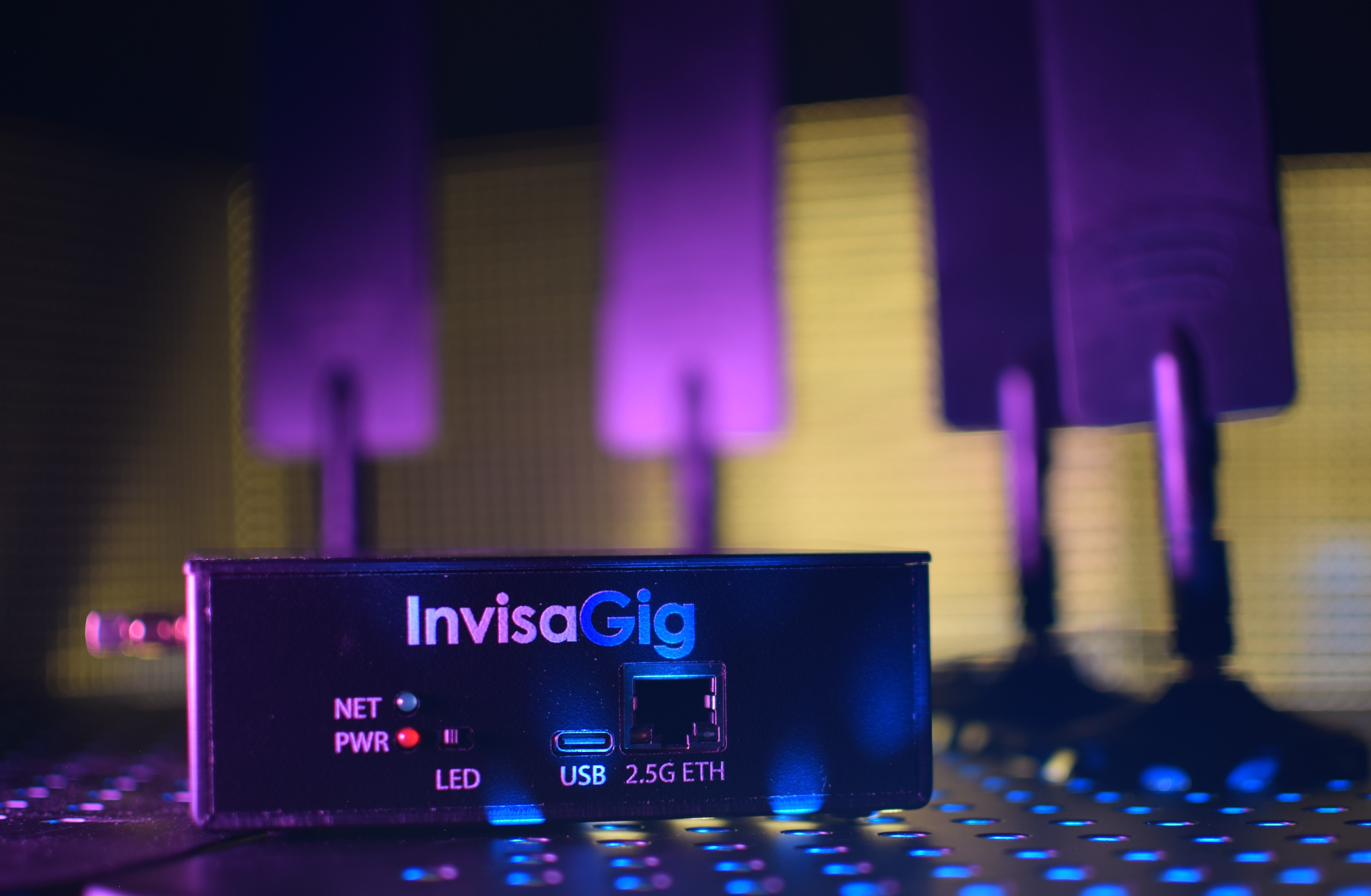Refurbished HW v1.2 | InvisaGig 5G Wireless High Speed Modem System | Super Simple, Crazy Fast