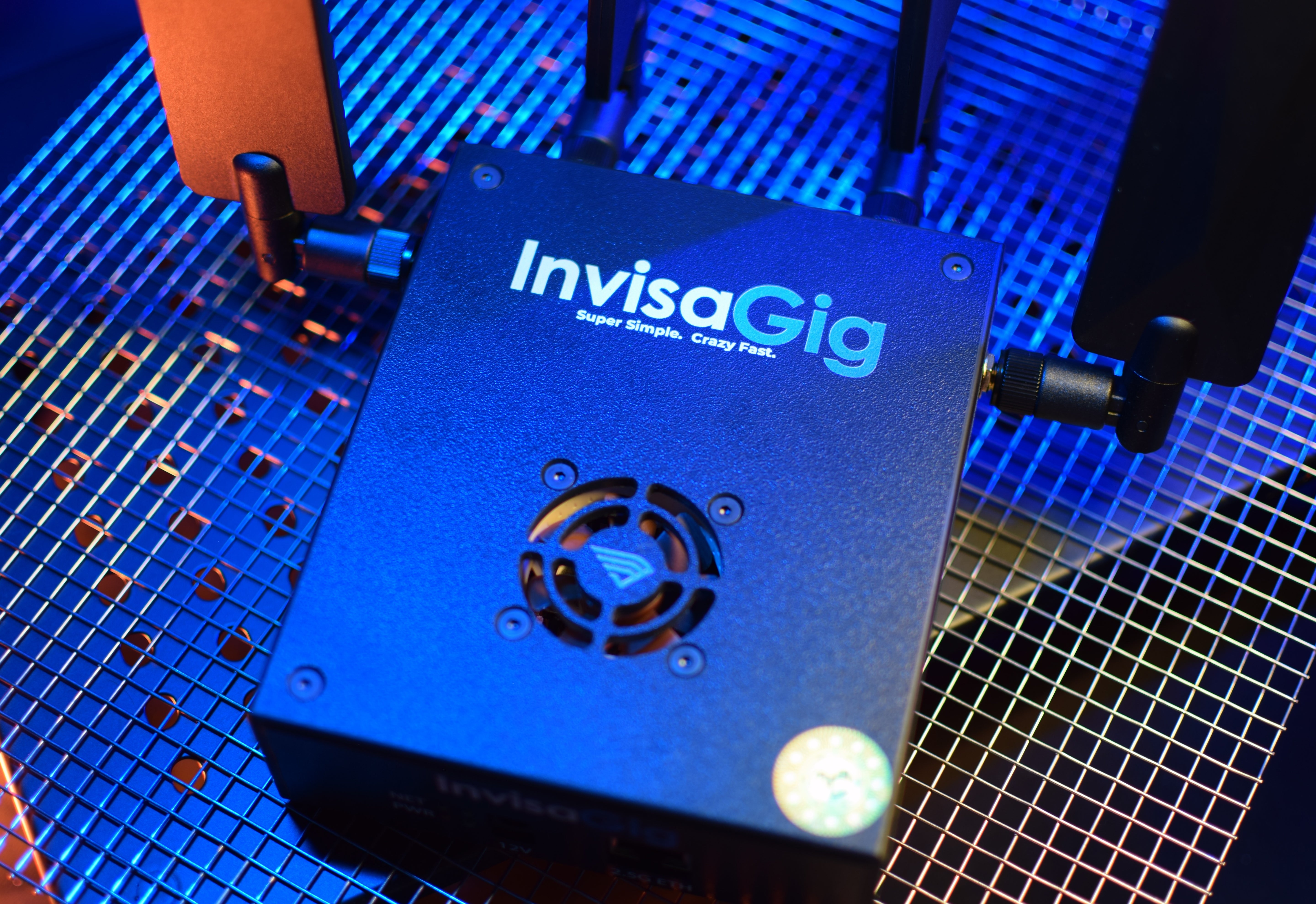 Refurbished - The InvisaGig - 5G Wireless High Speed Modem System - Super Simple, Crazy Fast